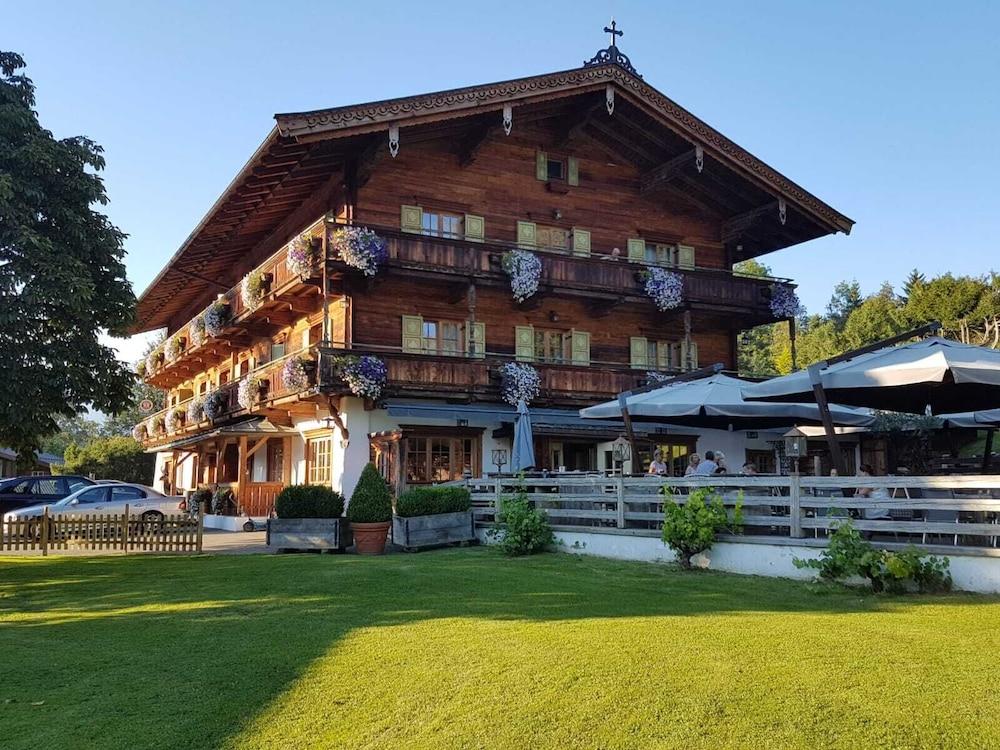 Landhotel Vordergrub Kitzbuhel Bagian luar foto