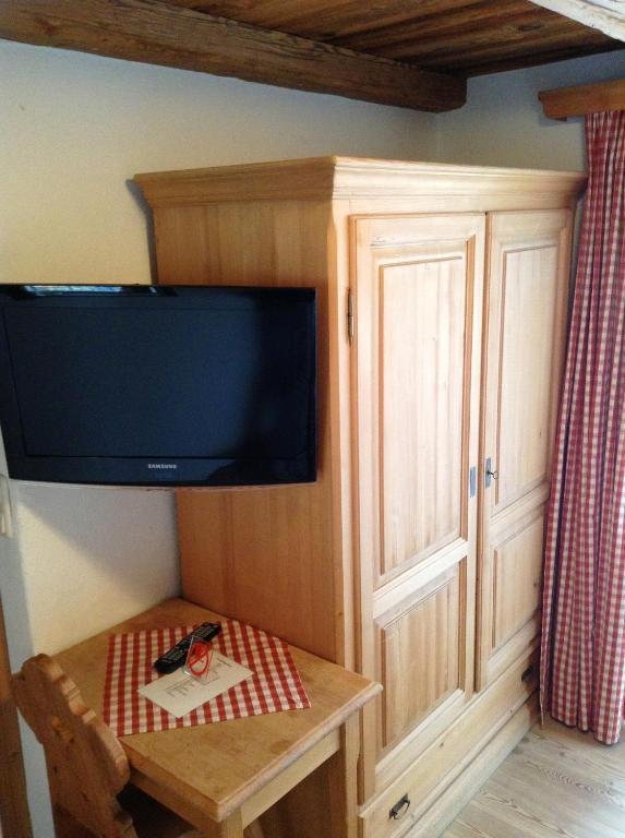 Landhotel Vordergrub Kitzbuhel Ruang foto