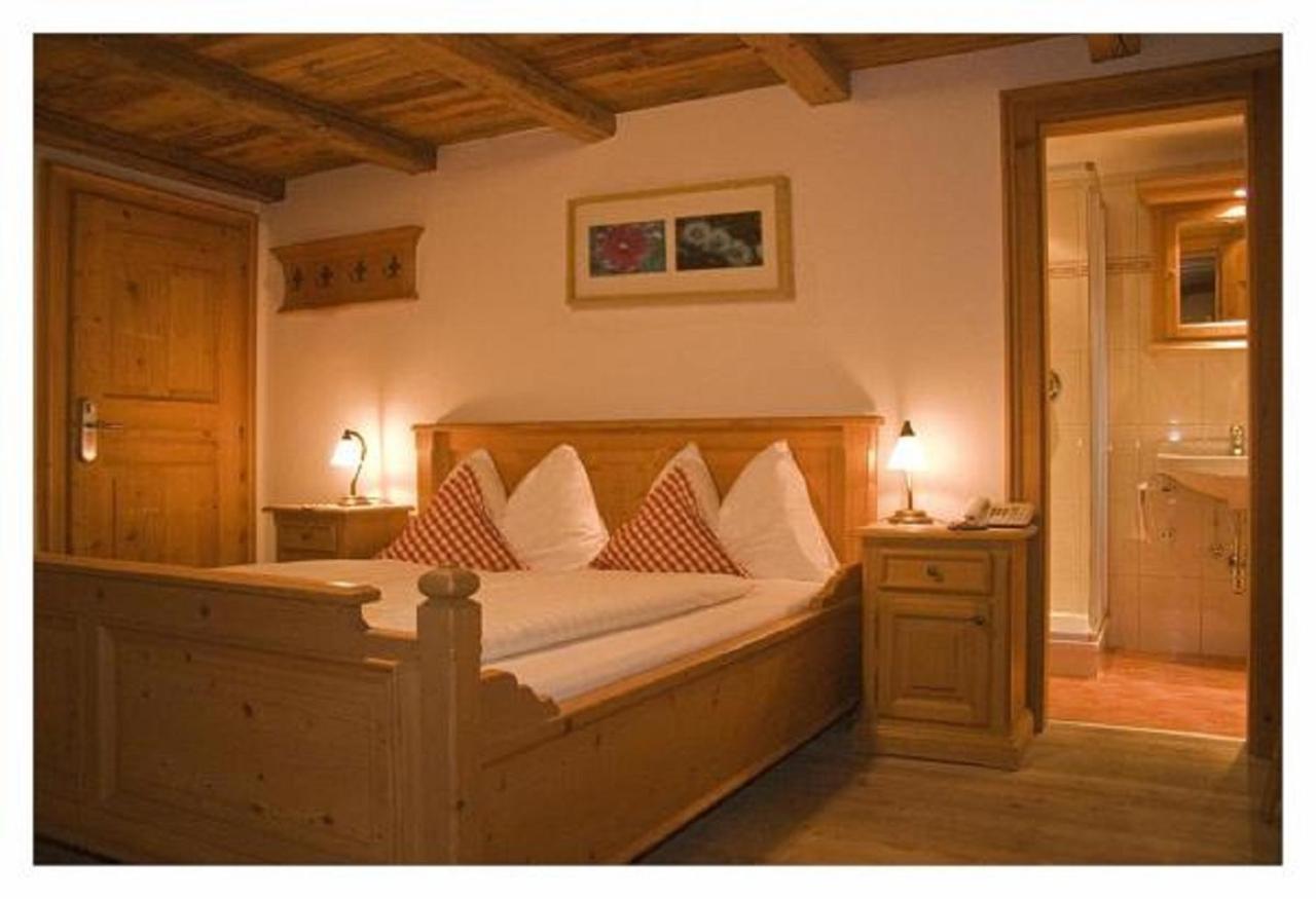 Landhotel Vordergrub Kitzbuhel Bagian luar foto