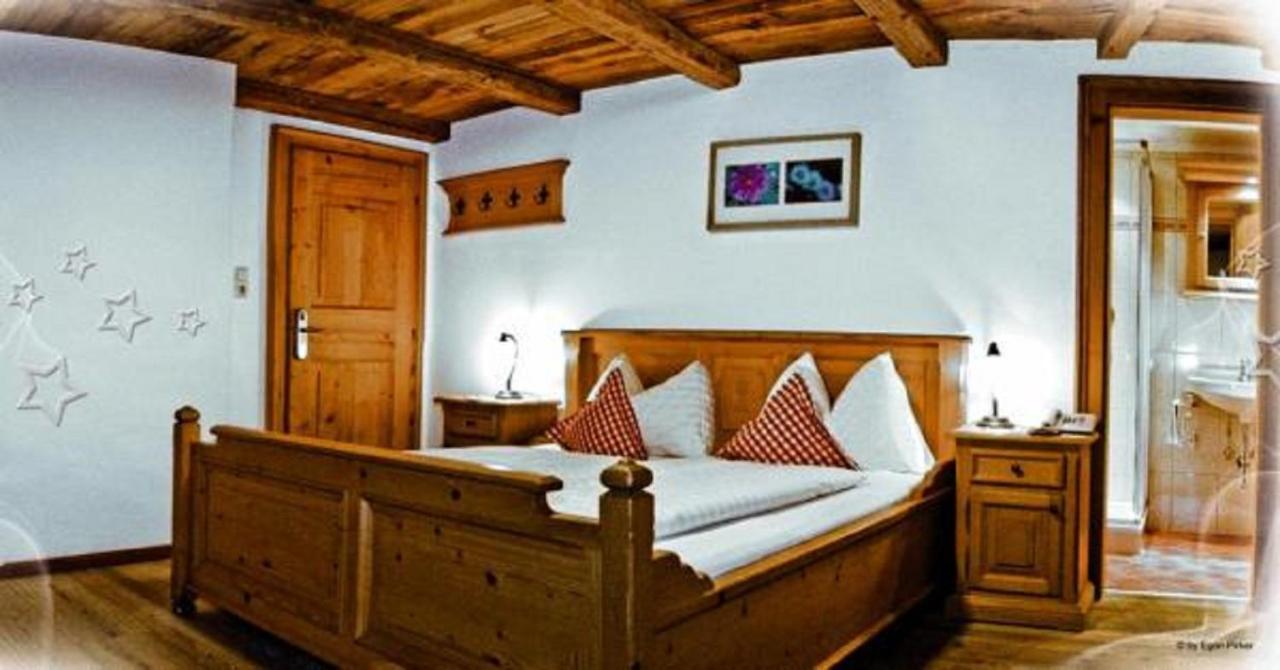 Landhotel Vordergrub Kitzbuhel Bagian luar foto