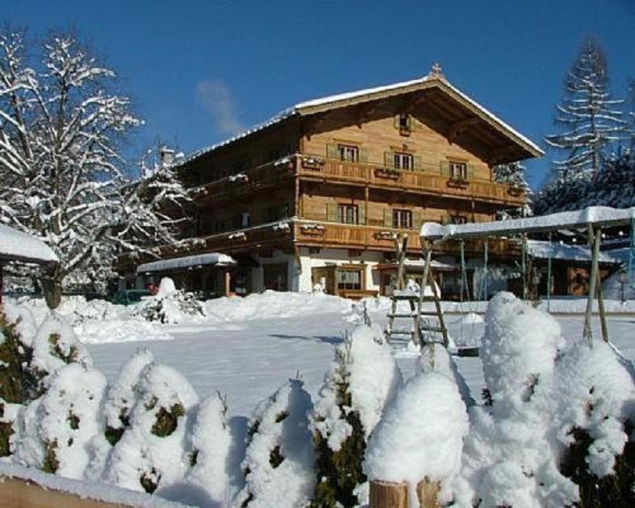 Landhotel Vordergrub Kitzbuhel Bagian luar foto